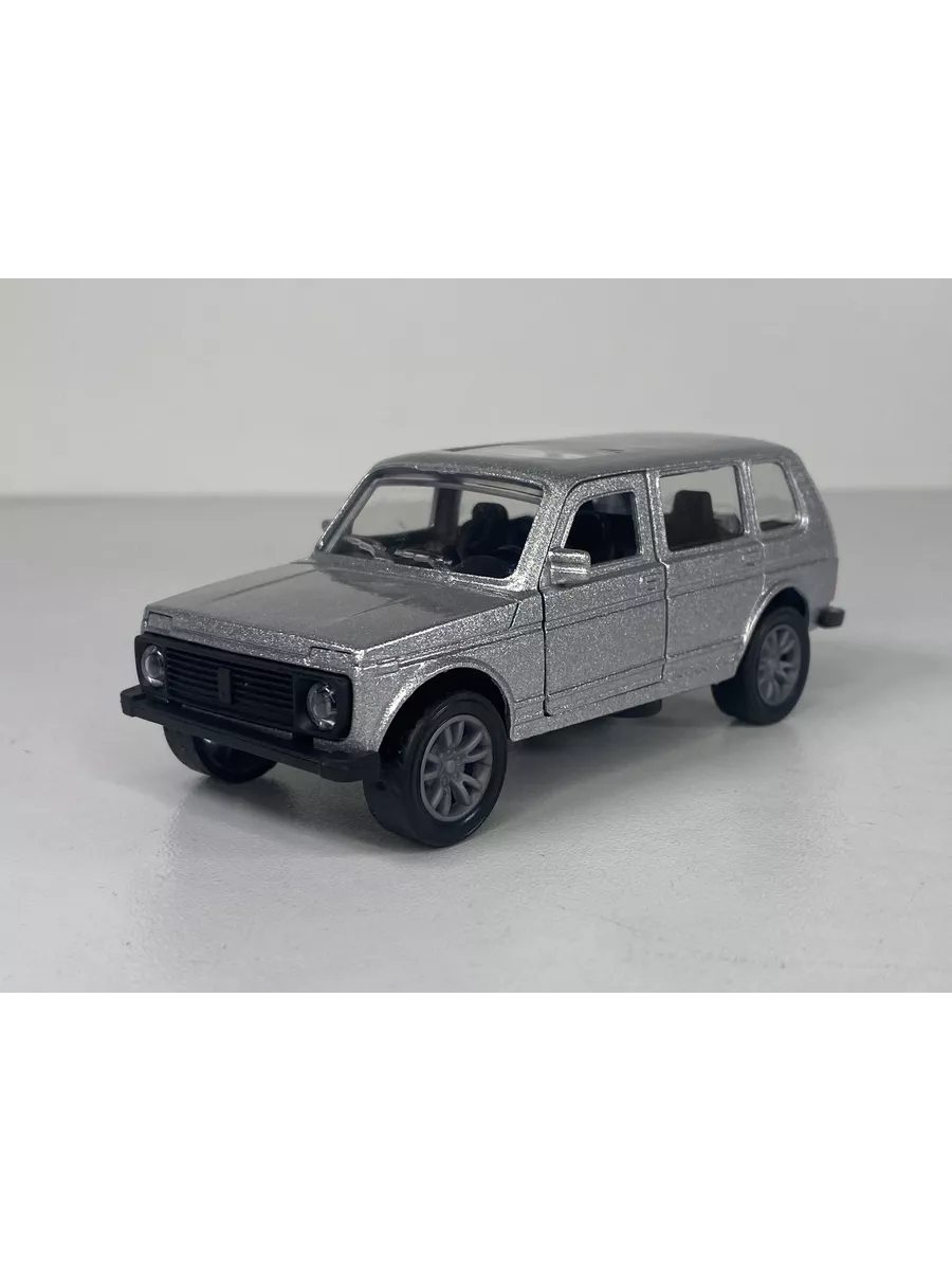 R&Ro Машинка Lada-2131 Нива инерционная 11см